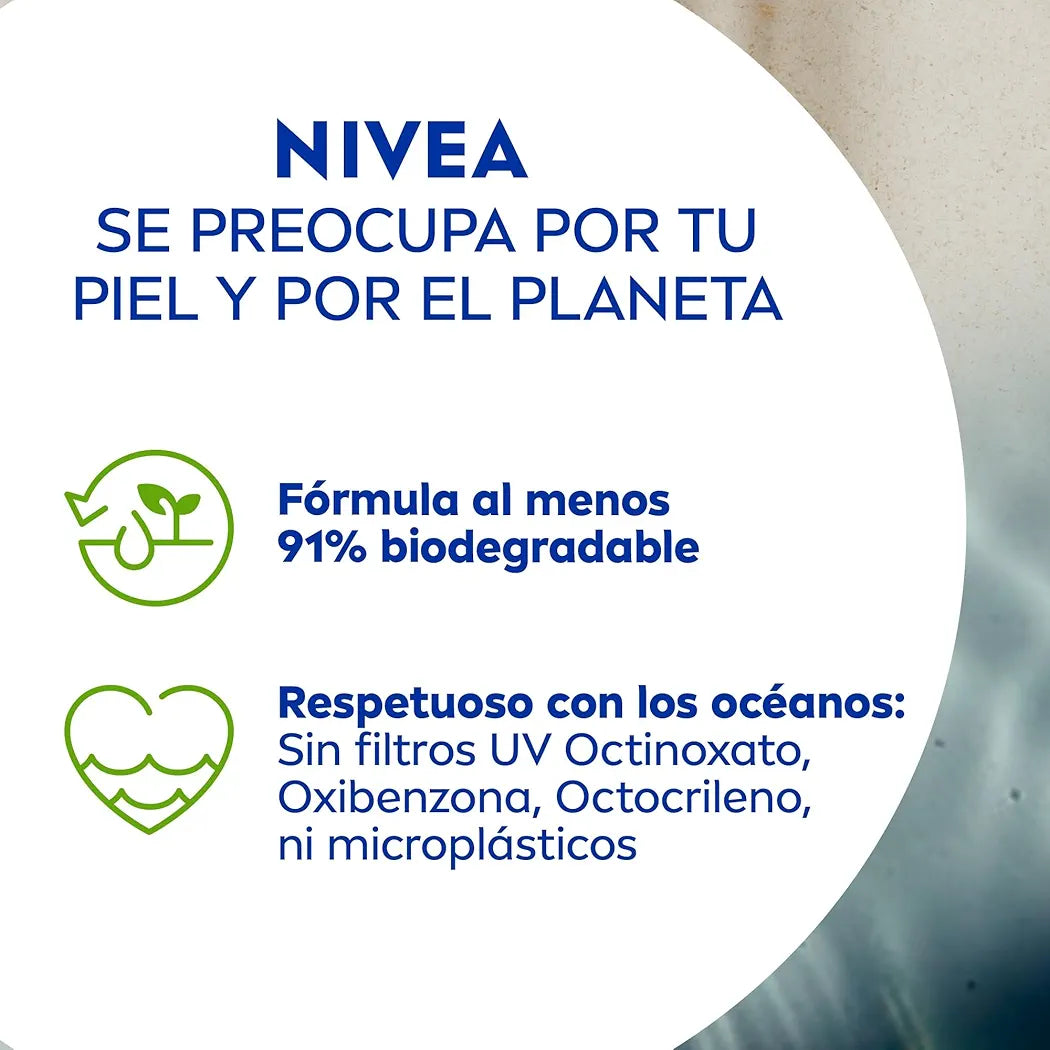 NIVEA SUN Protege & Refresca Spray Bruma Solar FP50 (1 x 200 ml), protector solar en spray transparente, bruma refrescante y resistente al agua