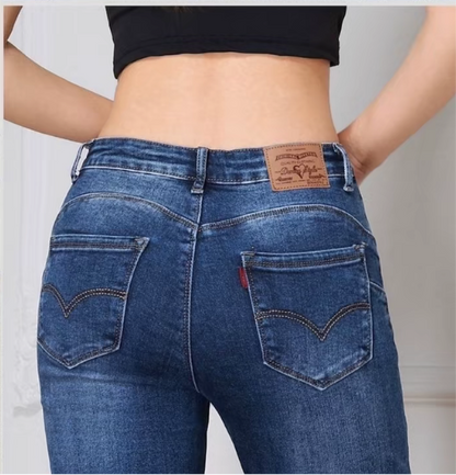 Jeans pitillo con faja moldeadora